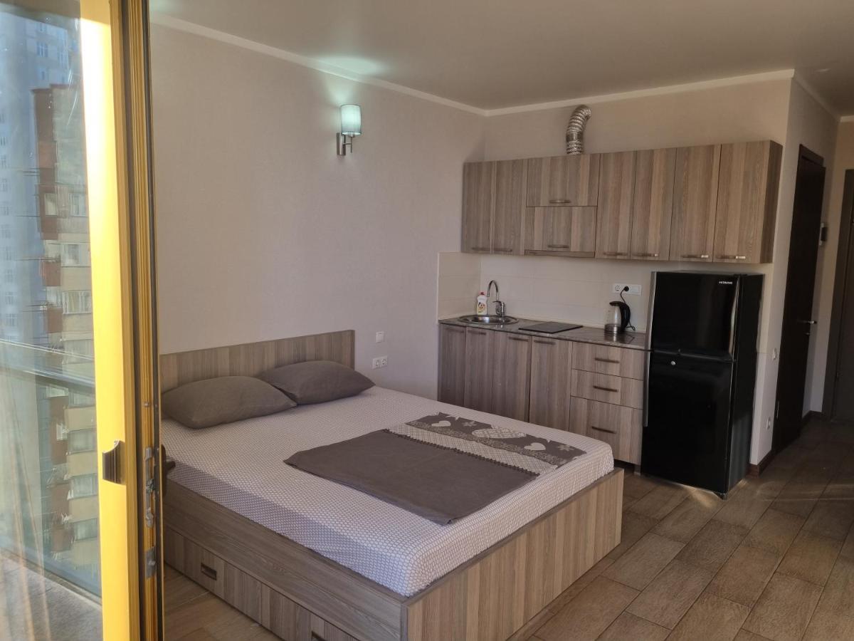 Orbi Plaza David Apt. Apartment Батуми Екстериор снимка