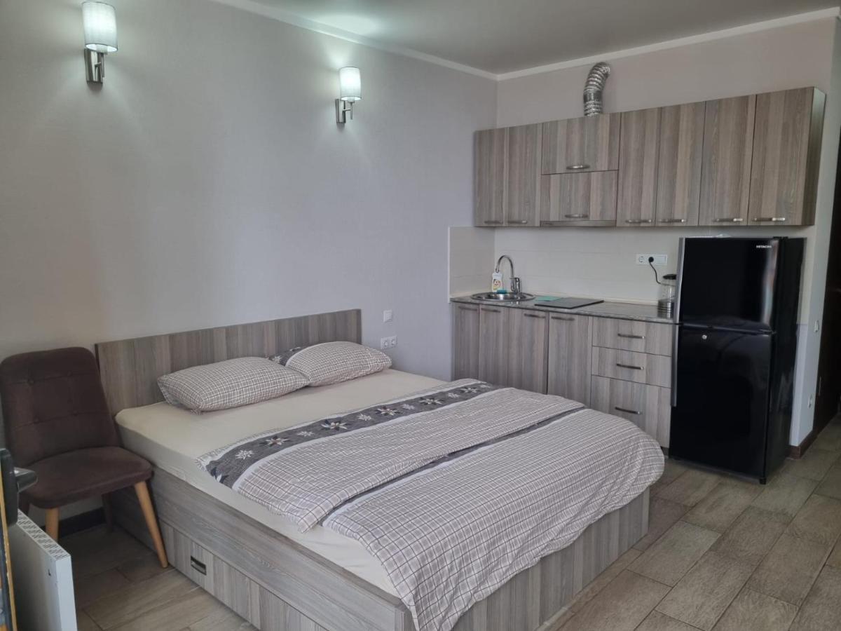 Orbi Plaza David Apt. Apartment Батуми Екстериор снимка