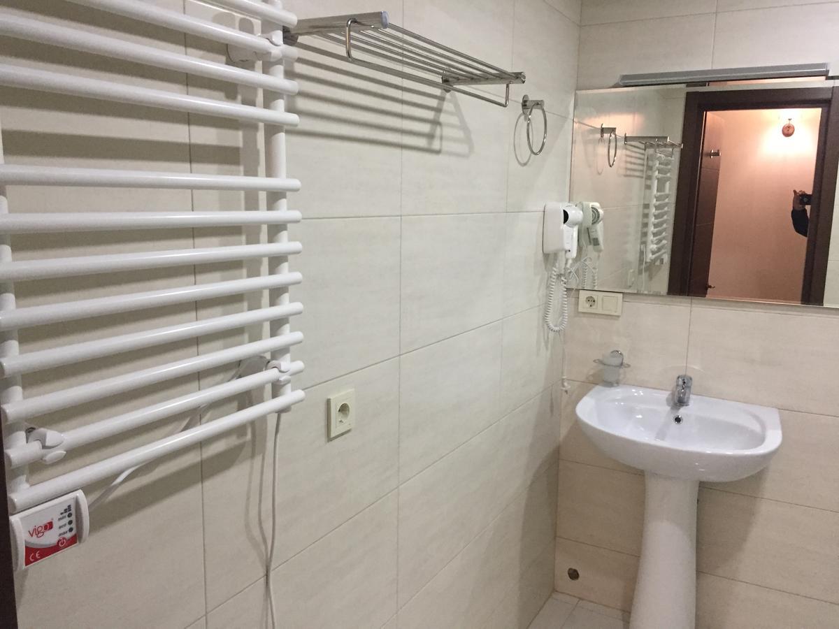 Orbi Plaza David Apt. Apartment Батуми Екстериор снимка